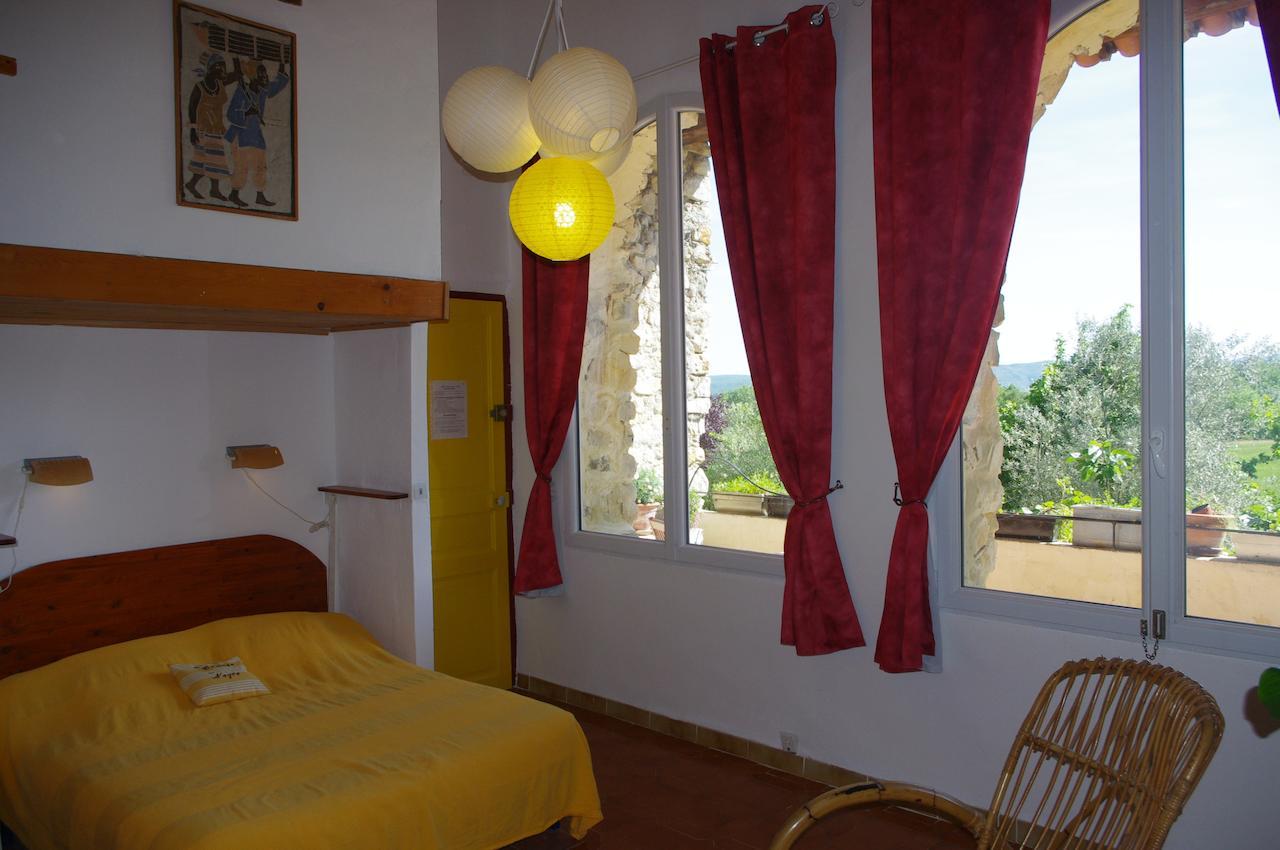 Chambres D'Hotes La Grange Au Negre Alba-la-Romaine Room photo